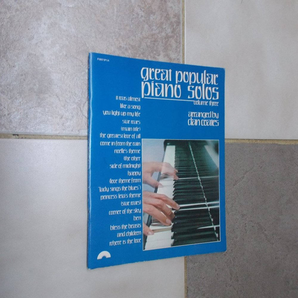 Vintage 1978, Great Popular Piano Solos Volume Three
